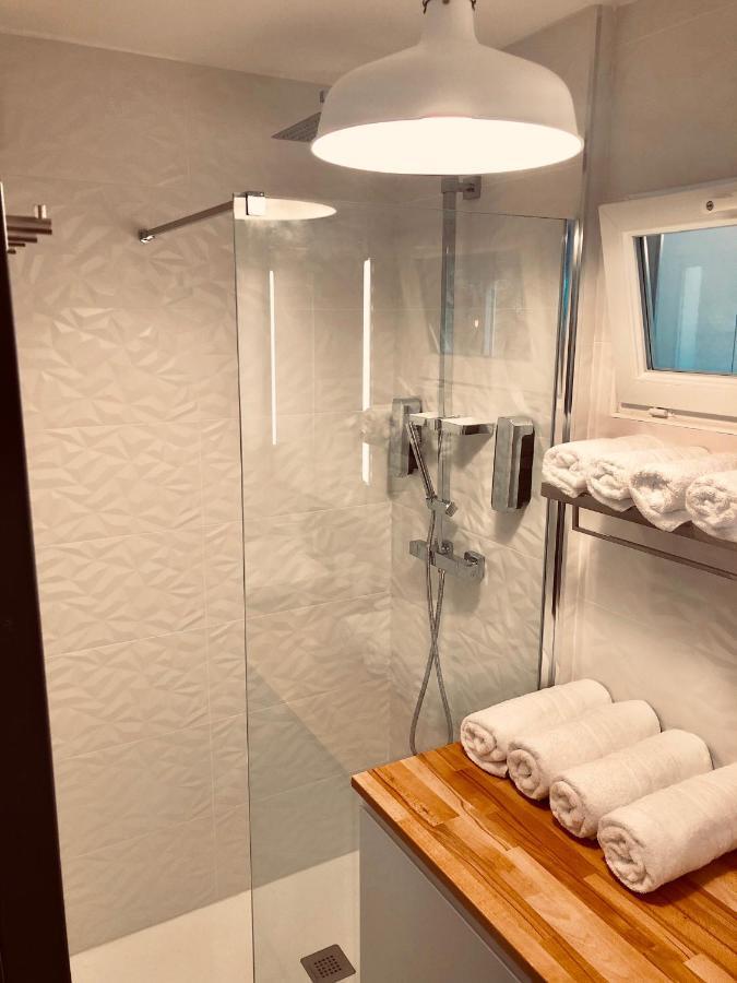 Appartement Chez Alphonse : T3 cosy et rénové - proche du port à Vannes Extérieur photo