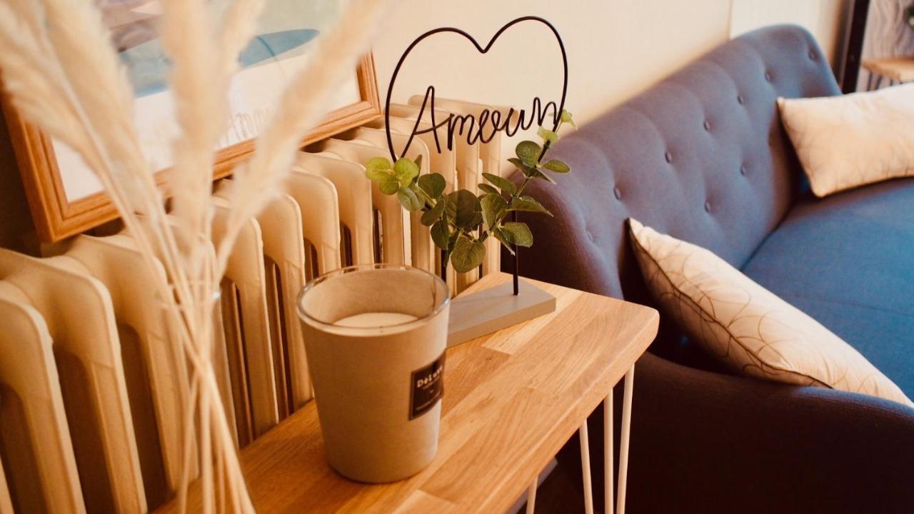 Appartement Chez Alphonse : T3 cosy et rénové - proche du port à Vannes Extérieur photo